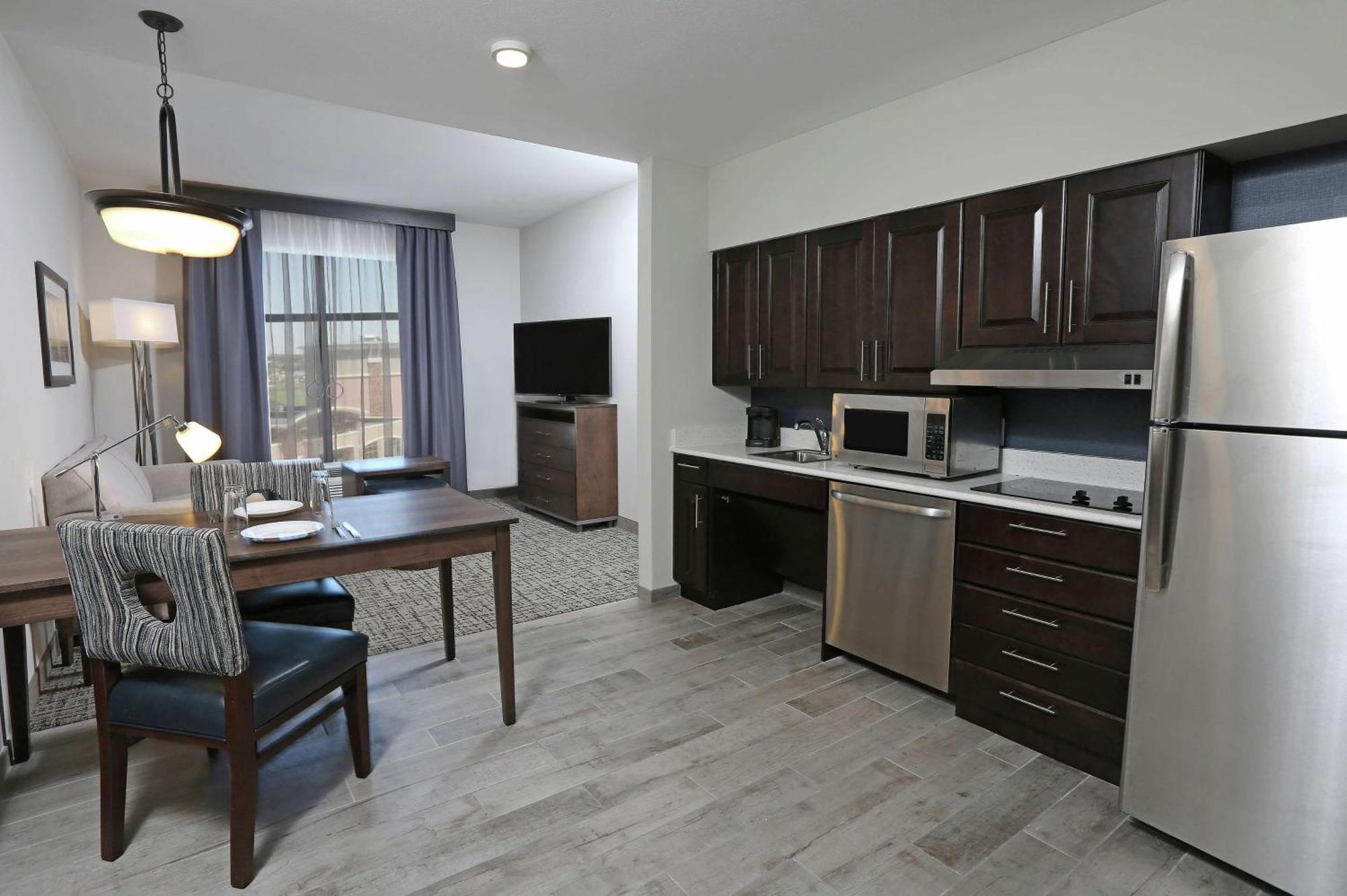 Homewood Suites By Hilton West Fargo/Sanford Medical Center Extérieur photo