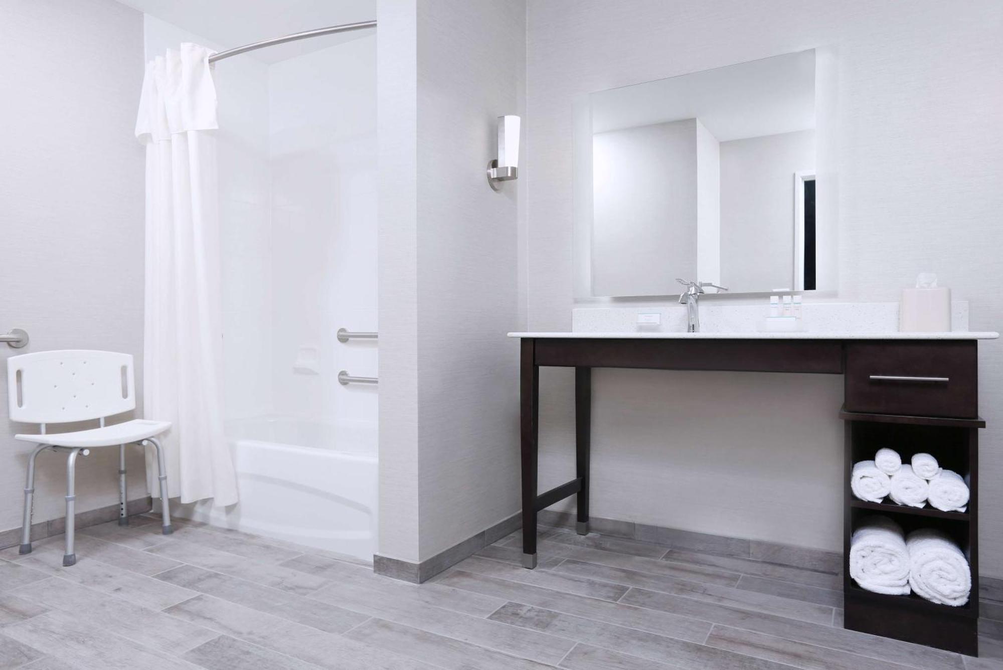 Homewood Suites By Hilton West Fargo/Sanford Medical Center Extérieur photo