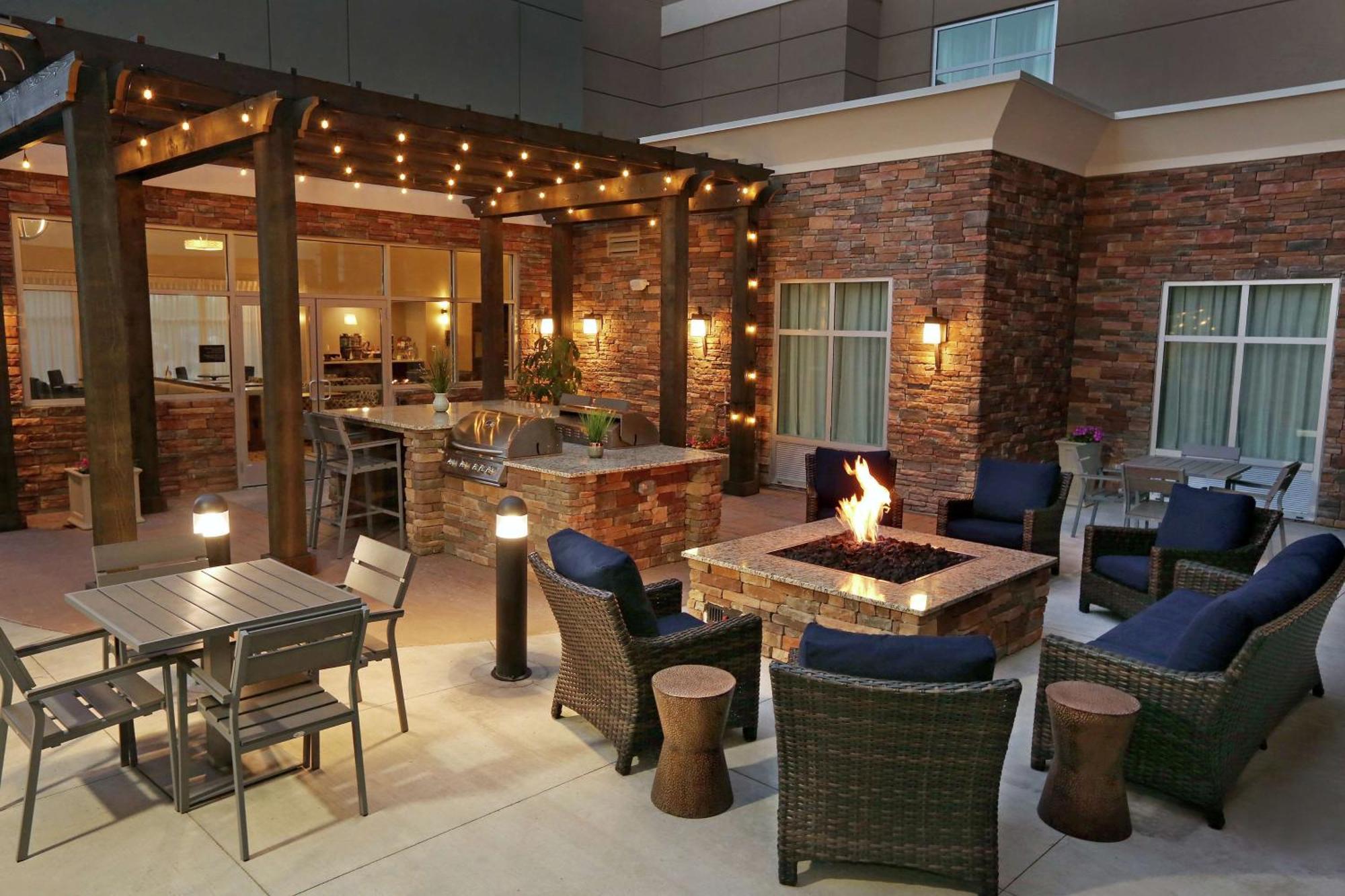 Homewood Suites By Hilton West Fargo/Sanford Medical Center Extérieur photo