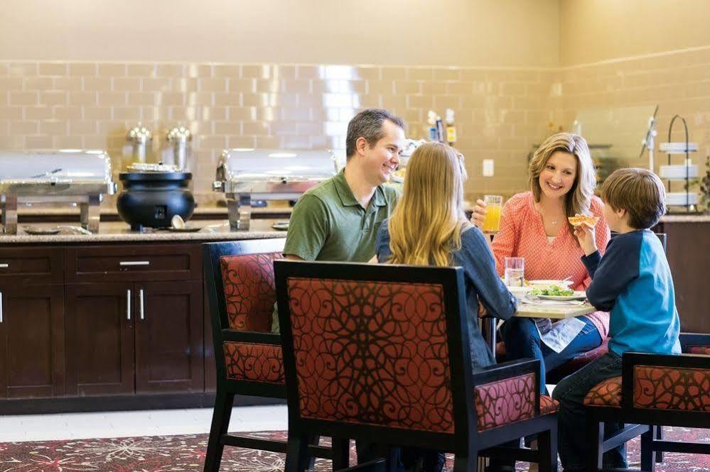 Homewood Suites By Hilton West Fargo/Sanford Medical Center Extérieur photo